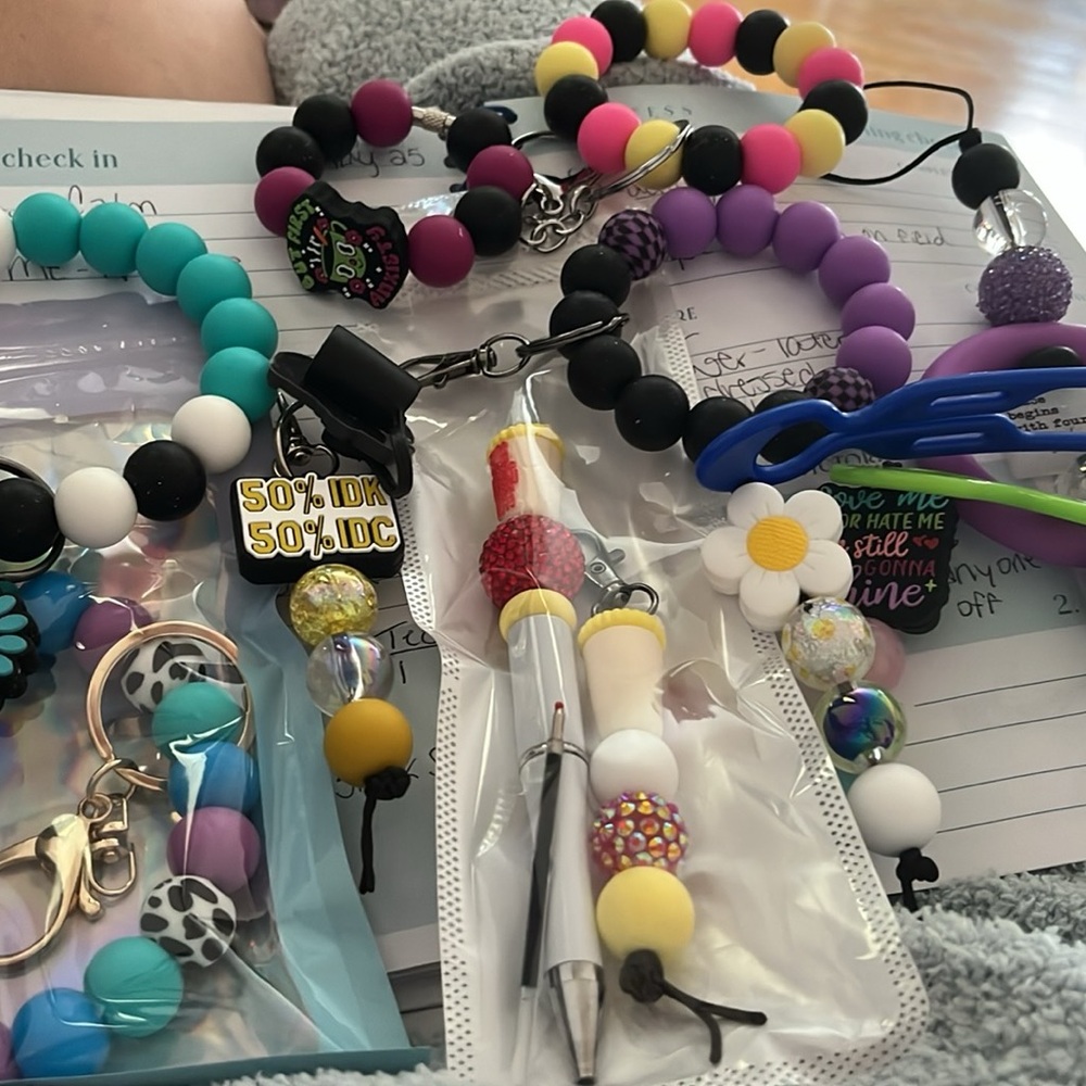 Resellers 136+ beaded pens and more. I got too many $200 take it all